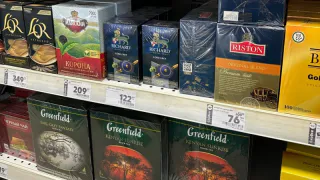 «Не берите этот чай даже бесплатно»: Росконтроль назвал известные 3 марки, которые в черном списке