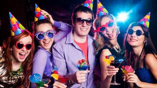 Новый год отметим дома