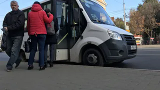 Число маршруток в Рязани сократят: так чиновники надеются поддержать автобусы