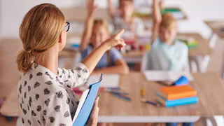 Работающие в районах рязанские учителя смогут бесплатно получить землю