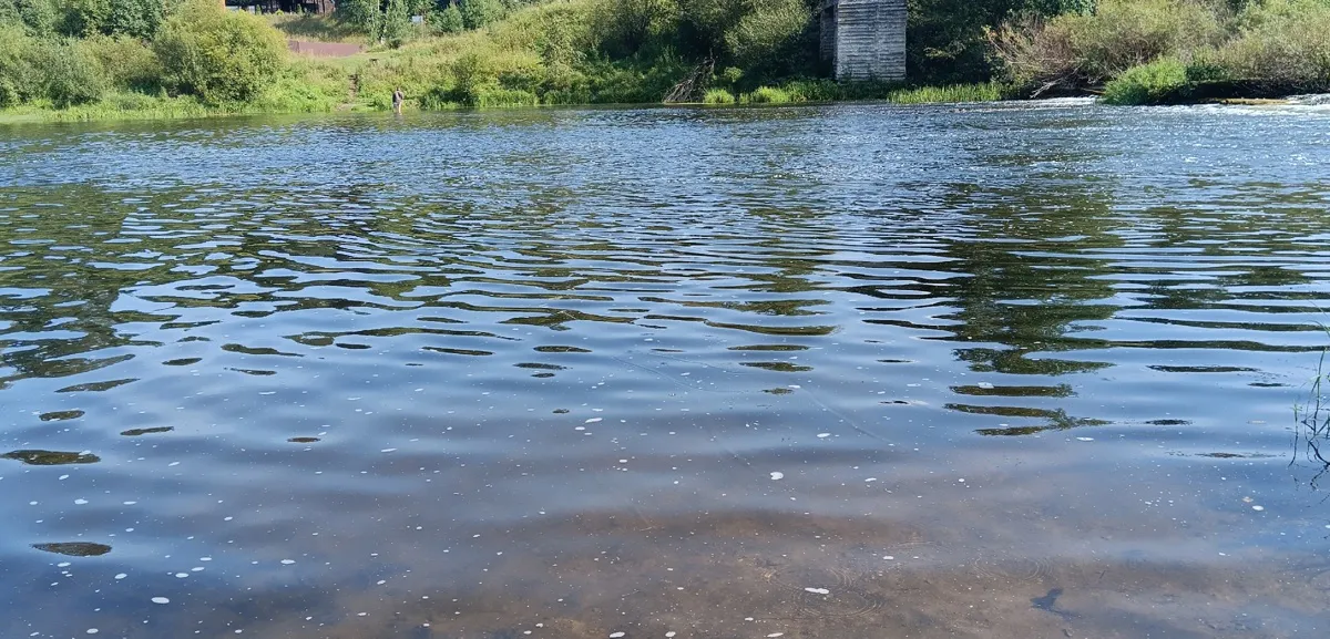 Три человека пропали без вести после катания на лодке