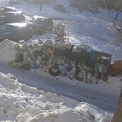 «Сначала Нижнекамск превратился в один большой сугроб, сейчас - в помойку»
