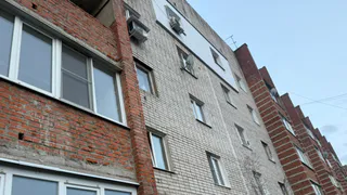 Пензенцы регулярно лишаются света из-за протекающей крыши