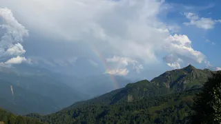 Никто не понимал, ради чего мужчина целых 38 лет в одиночку копал тоннель в горе: когда узнали - осознали смысл жизни