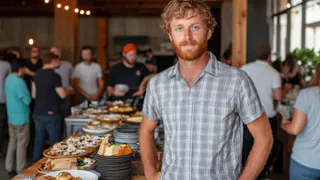 Раньше смеялись над русскими за шведским столом, пока не увидели немцев. Завтрак в отеле...