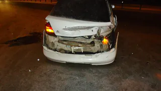 ДТП: в Рязани водитель на Subaru Impreza врезался в ограждение