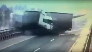 Жена погибшего водителя фуры тоже попала в аварию