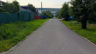 В районных центрах продолжают восстанавливать социально значимые дороги