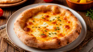 Просто смешиваю все продукты и выкладываю на сковороду: 10 минут и "Ленивый хачапури" готов