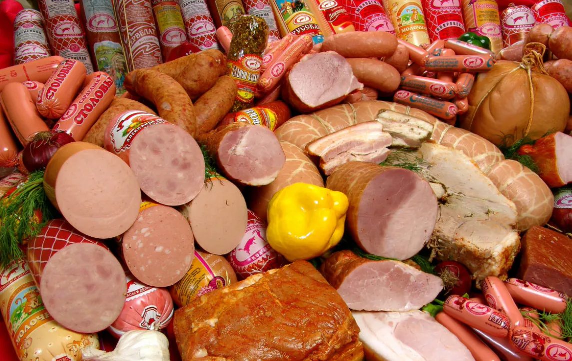 Смело берите 2 пачки – в составе только чистое мясо, сои нет: Росконтроль назвал лучшие марки сосисок