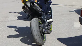 Сезон открыт: мотоциклист без прав врезался в машину возле ТД "Барс"