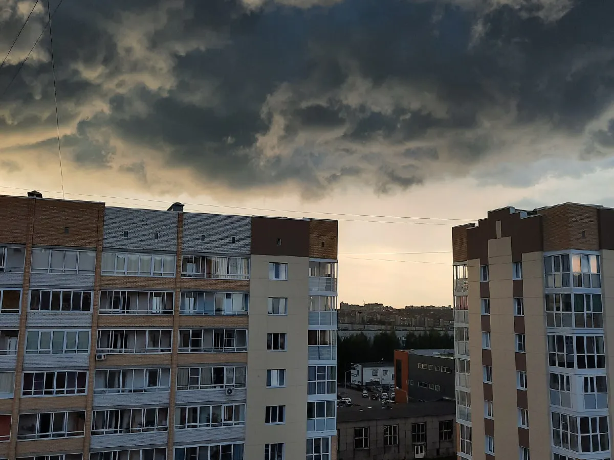 Грозу и сильный ветер спрогнозировали синоптики жителям Челябинской области на воскресенье