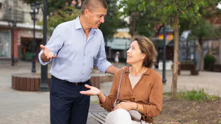 Эту фразу говорит почти каждый, и зря: она мгновенно выдает безграмотность (проверьте себя)