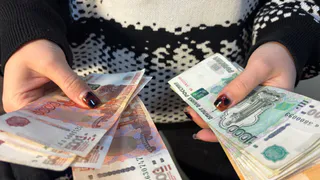 Полицейские Магнитогорска задержали мошенника, обманувшего женщину на 640 тысяч рублей