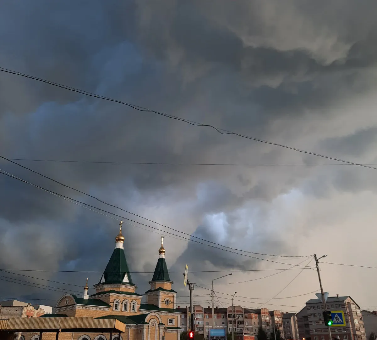 Штормовое предупреждение: как подготовиться к непогоде в Челябинской области