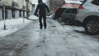 В Рязани жителей предупреждают о гололеде на дорогах