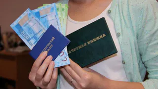 Вузам рекомендовано поднять стипендию в разы