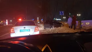 На вокзале Брянск-1 разбился автомобиль