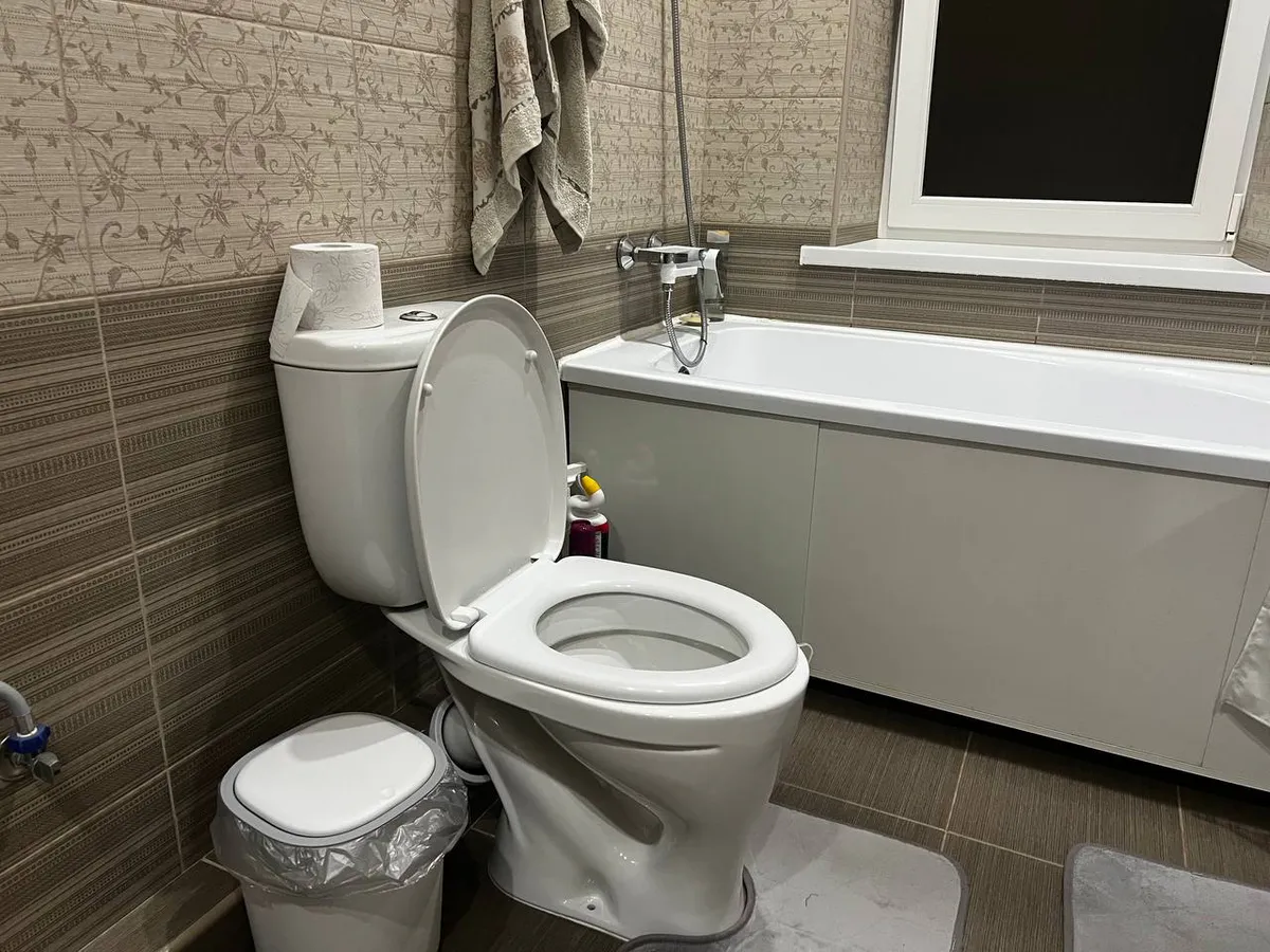 Минус 2 500 рублей и демонтаж – начали действовать новые штрафы ЖКХ для тех, у кого это установлено ванной