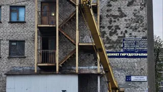 "Опасность на каждом углу": прокуратура Новочебоксарска расследует обрушение кирпичей в жилом доме