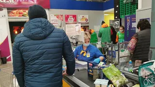 Россиян предупредили. Эти продукты полностью исчезнут с полок магазинов в конце июня