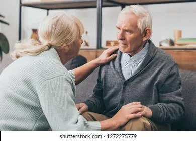 Названы неочевидные признаки деменции