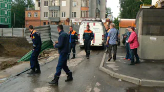 Мэрия: застройщик в курсе об оползне на Фирсова