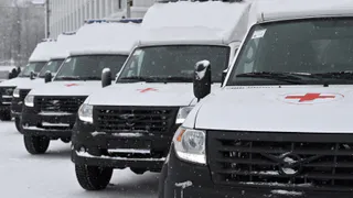 Арктическая зона и Минпромторг обеспечили Коми 102 новыми машинами скорой помощи
