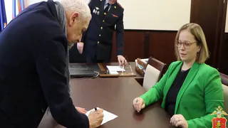 Во Владимире гражданин Италии получил разрешение на временное проживание в России