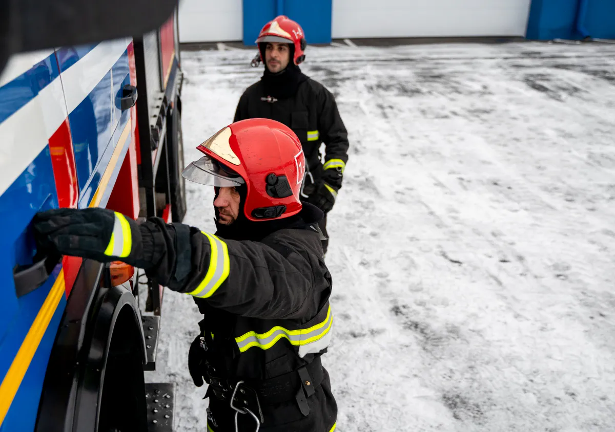 В Пензе из горящего здания эвакуировали 5 жильцов