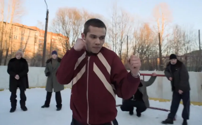 Сериал «Слово пацана» начал оказывать влияние на моду