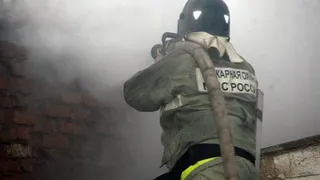 В Жуковке горел частный жилой дом: погиб 30-летний мужчина