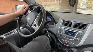 Водителей предупредили - с 13 июня будут лишать прав за опущенные стекла