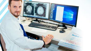 Народный доктор: врачи клиники «Поколение» помогли поставить сложный диагноз