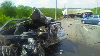 Рязанский десантник с женой и ребенком погиб в жутком ДТП под Курском