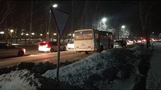 ​Нижнекамка упала в автобусе и получила перелом