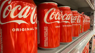 Заливаю газировку в бачок омывателя каждую весну - мощный эффект на форсунки