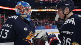 Молодой вратарь «Металлурга» Альберт Уткин дебютировал в КХЛ