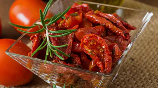 Острый, хрустящий, с изюминкой: как замариновать перец всего за сутки