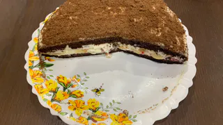 Торт "Королевский" — проверенный годами рецепт, кусочек откусил и остановиться уже не получится, невероятно вкусно