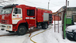 Из-за пожара в гаражном кооперативе во Владимире пострадал человек