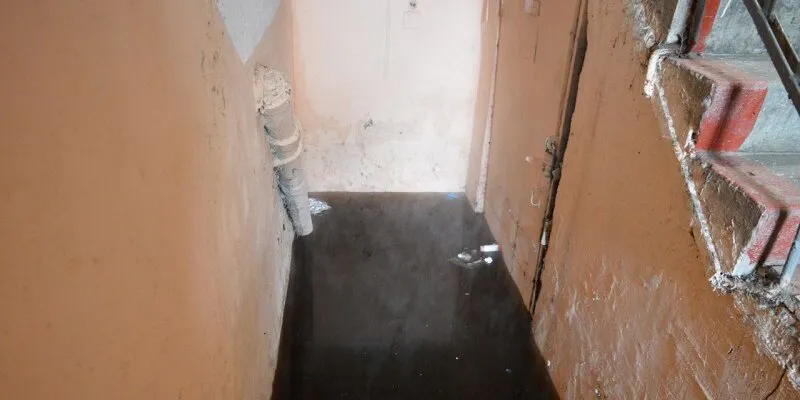 В Пензе ликвидированы затопления в подвалах, которые произошли из-за прорыва теплосетей