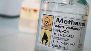 В Рязани реализовались средства автохимии, содержащие метанол