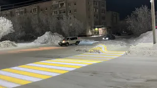 Власти Усинска продолжают расширять программу световой подсветки "зебр"