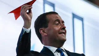 Более половины россиян выступают за отставку правительства