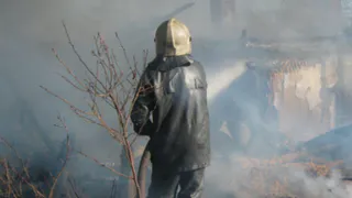 Причины неизвестны: при пожаре в Шилове пострадал мужчина