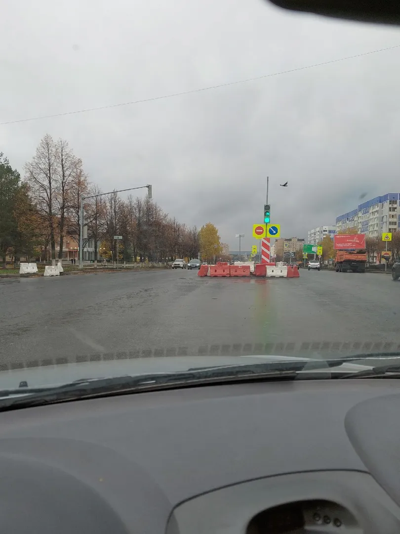 «За ограждениями не видно приближающихся автомобилей»