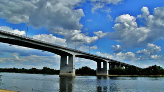 В Рязани мужчина упал с Солотчинского моста в Оку и погиб