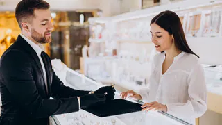 Жители Владимирской области остались должны ломбардам 252 миллиона рублей