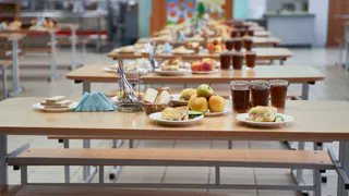 В Пензенской области заработала горячая линия по вопросам школьного питания